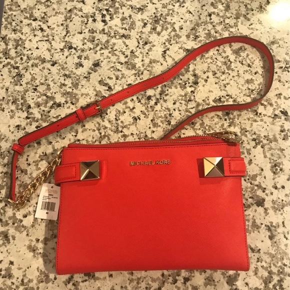 Michael Kors Crossbody Karla - Picture 1 of 5